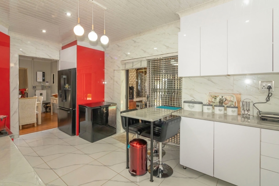 4 Bedroom Property for Sale in West Park Free State